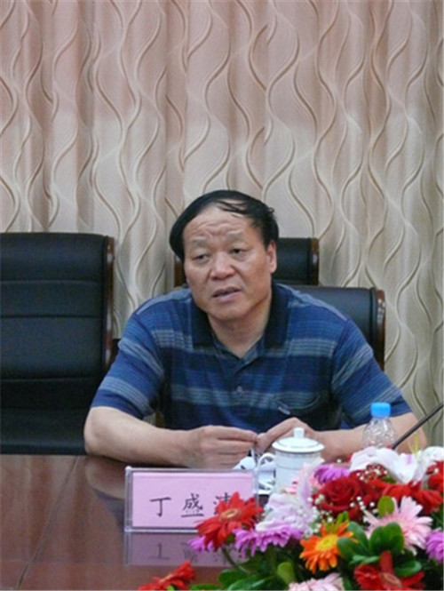 江苏省示范性养老机构评估组来海门市老年服务中心检查验收