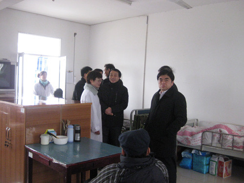 泗阳县人大领导前来老年服务中心考察