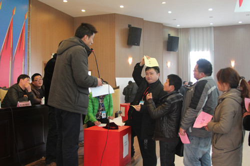 叠石桥家纺城三期核心交易区新增摊位招商摇号工作圆满完成