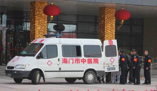 叠石桥国际家纺城举行消防演练运动会