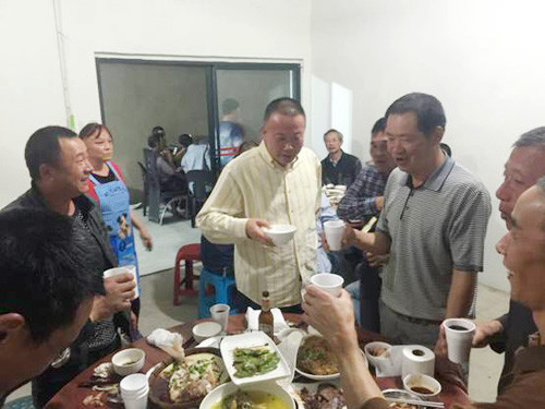 朱仲辉与南非项目员工共度中秋佳节