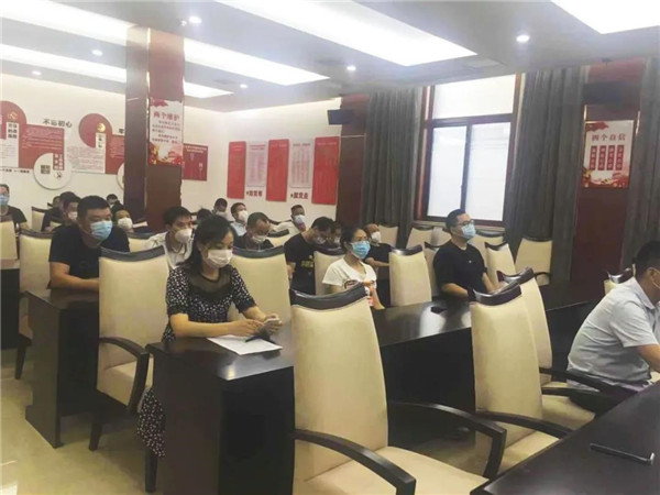 叠石桥国际家纺城顺利召开工会二届二次职工大会