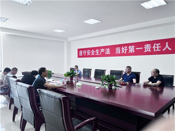 区住建局来赛城建筑公司开展安全生产主体责任落实大检查